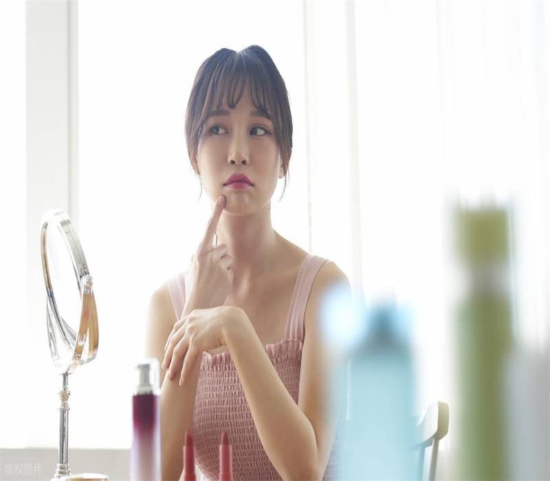 玫瑰痤瘡用什麼卸妝比較好？深層潔淨不緊繃