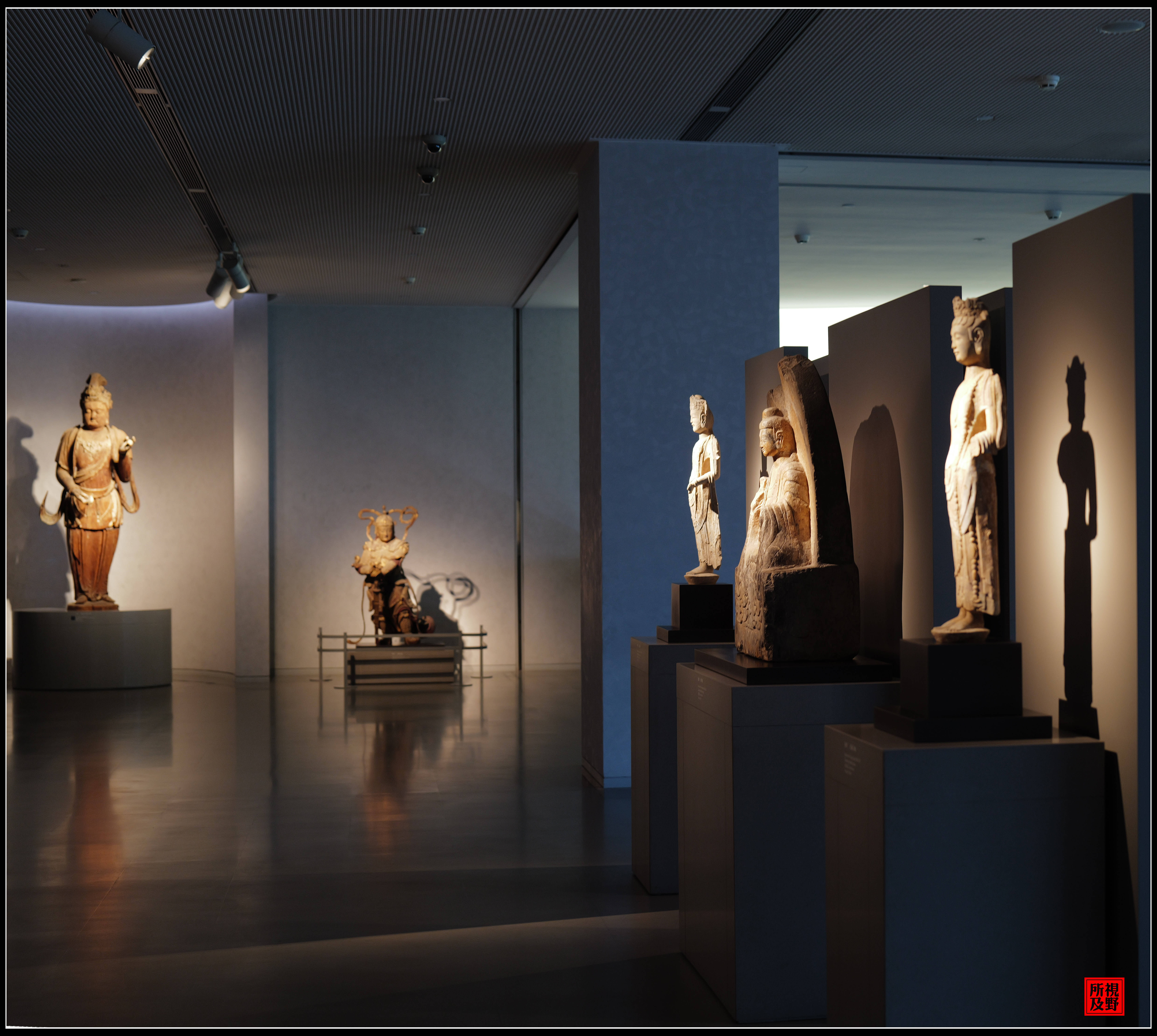 上海震旦博物館，外灘禪音，萬佛臨江。