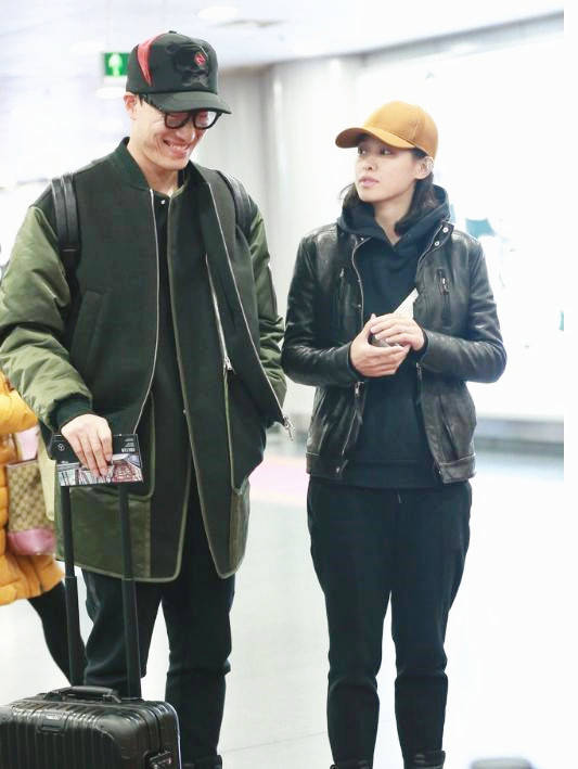 原創身價7億二婚娶師妹，劉翔愛旅遊不創業不奢侈，女友是暗黑休閒風