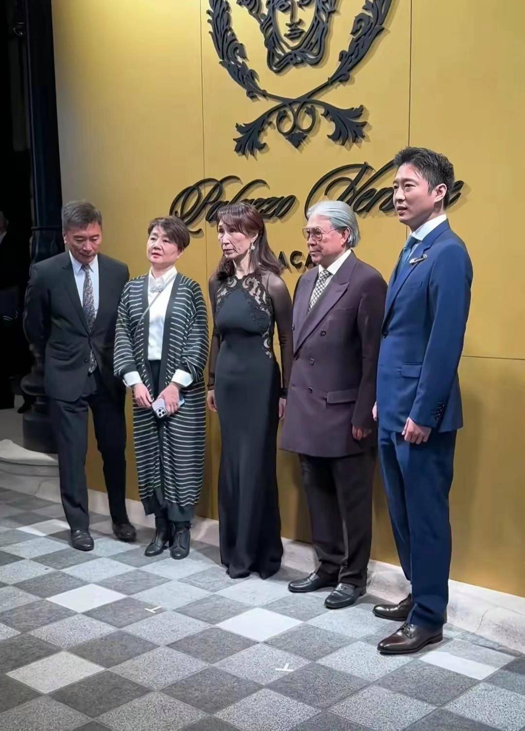 原創霍啟剛房產資訊暗含深意，霍震霆能為賭王家站臺，卻不讓他沾邊