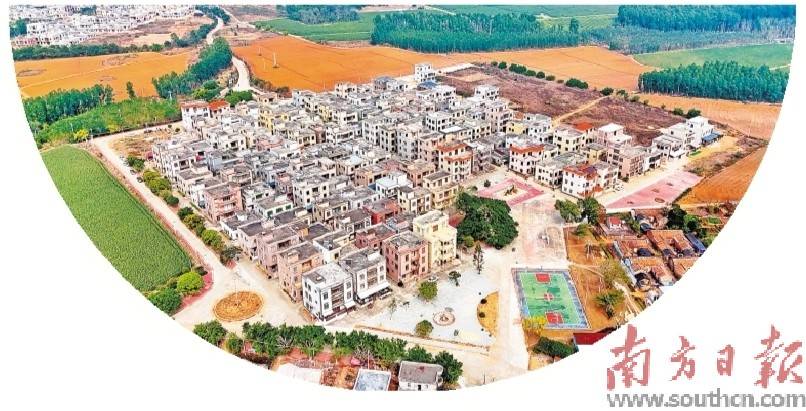 一艘水泥船闖世界