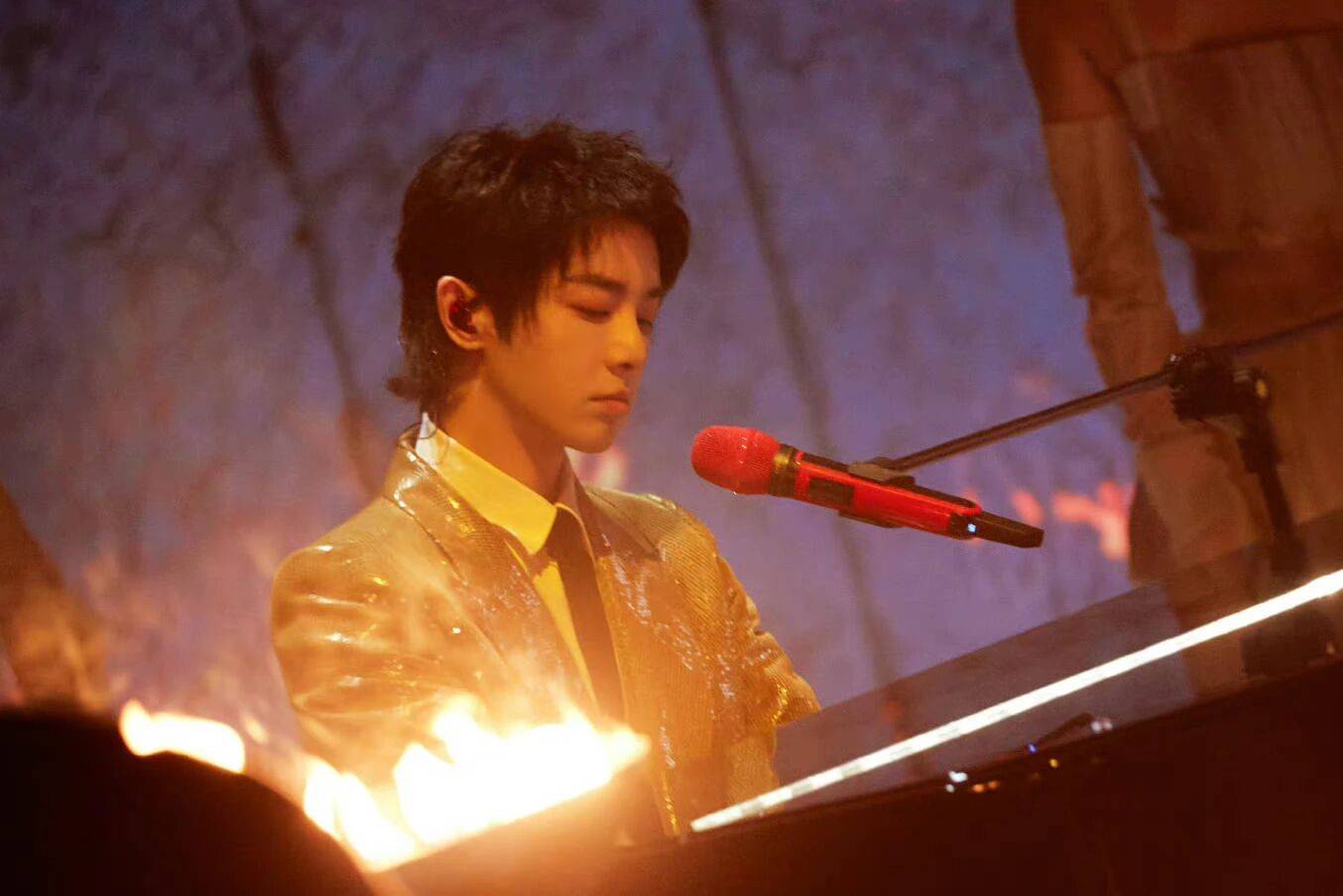 手機報·早報丨春節爆單！機器人租賃火了；河南多家景區官宣春節優惠政策