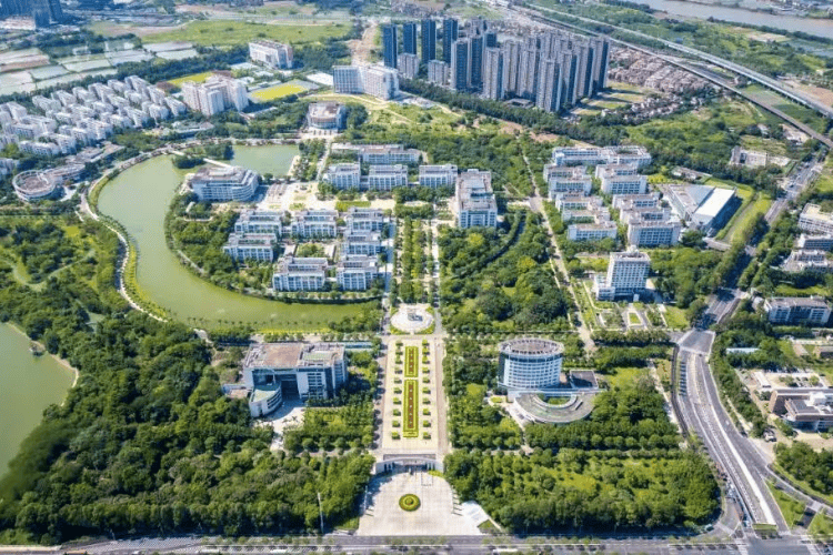 佛山一大學，釋出嚴正宣告！