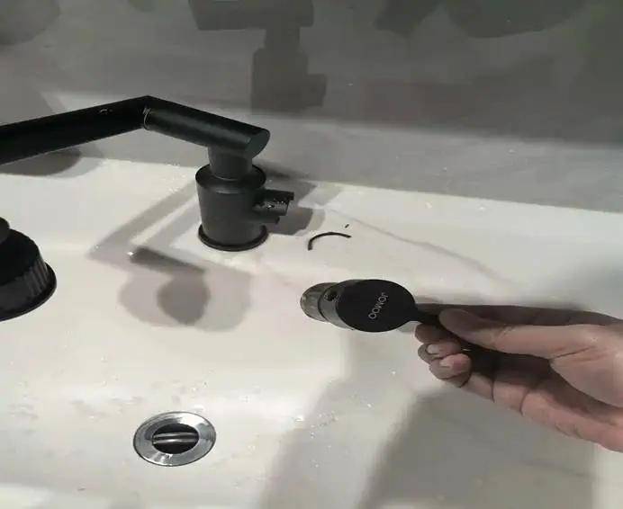 在掌聲與投訴之間，九牧衛浴的“第一”成色幾何？