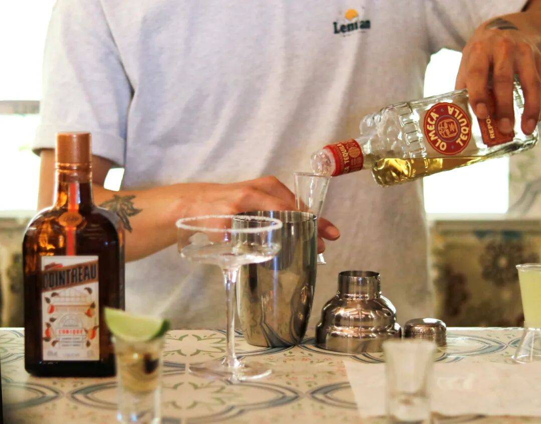 成都夜校即將開班，3月多區課程上新！舞蹈、配音、攝影、瑜伽、咖啡、化妝、羽毛球、八段錦…