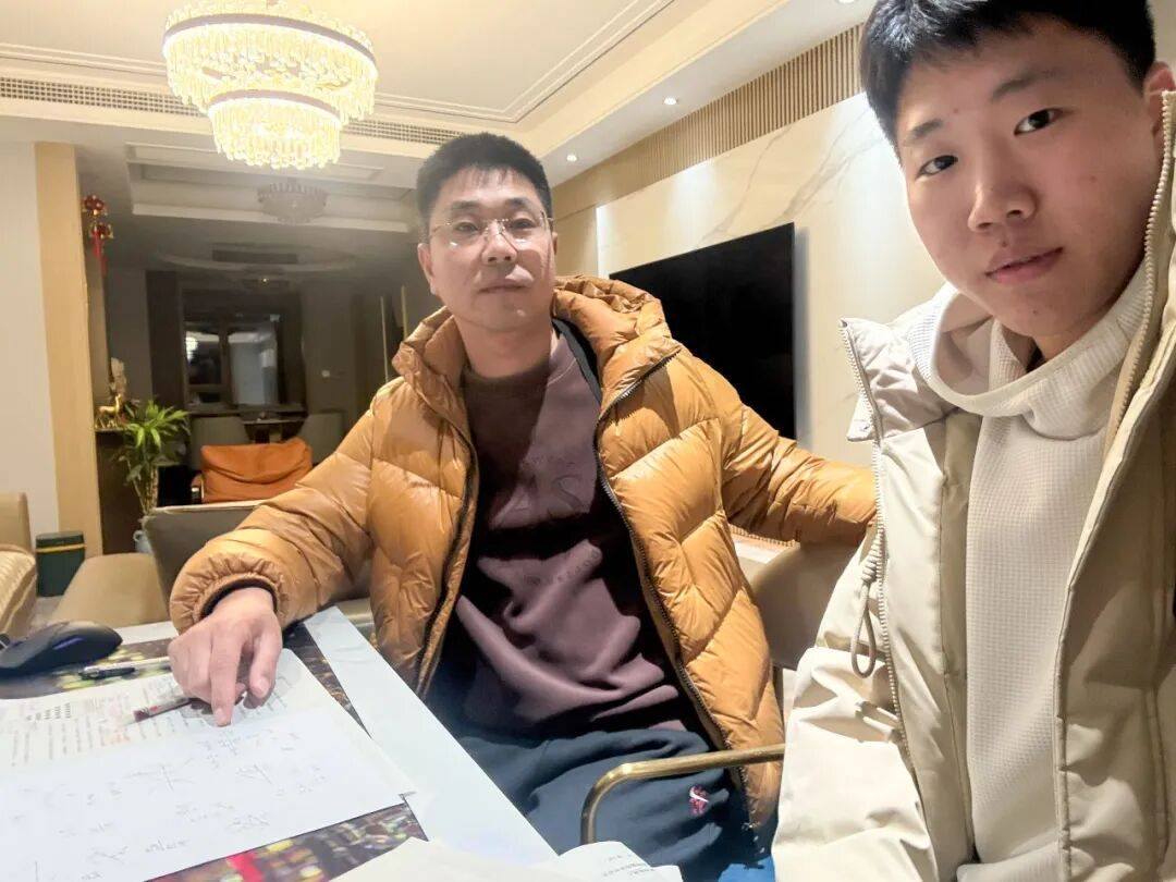 以溫情守護成長，石家莊精英中學開展家訪活動