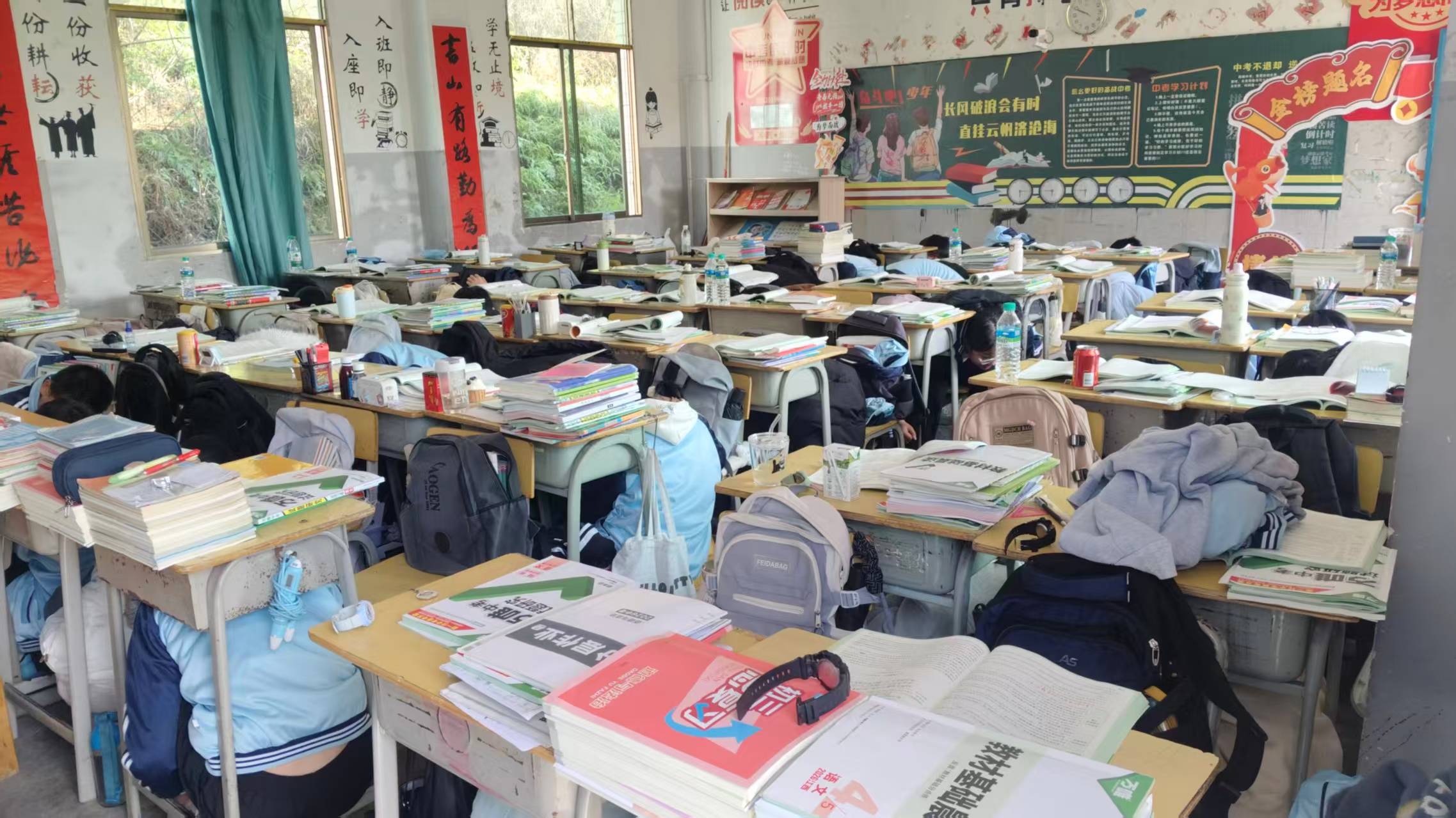 尋烏縣澂江中學成功舉辦2026年春季消防應急疏散演練