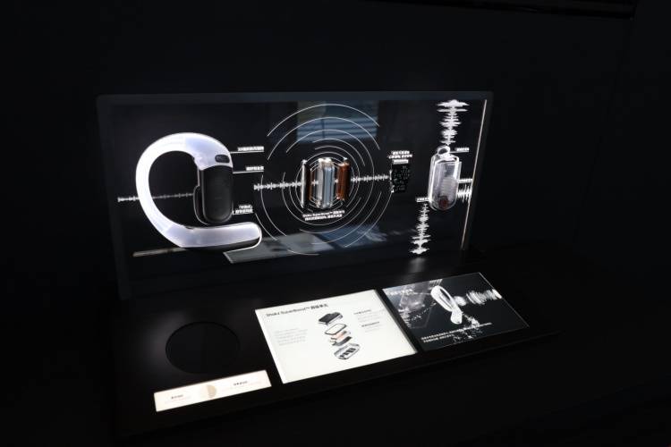 海外首銷不到20小時售罄！韶音攜“濾噪”耳機與AI眼鏡亮相AWE