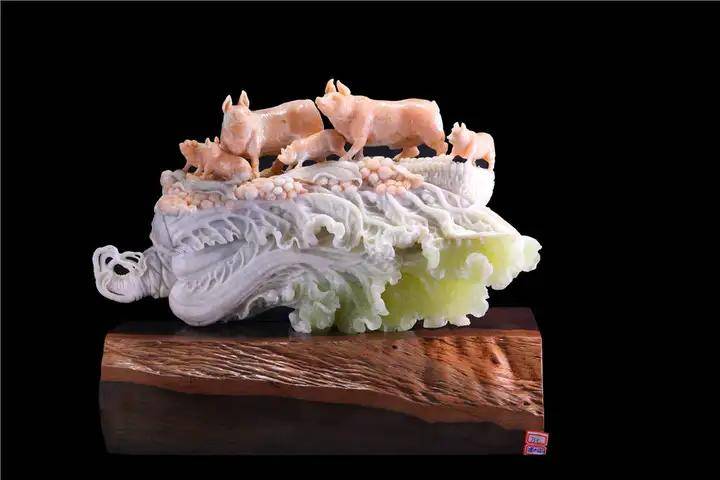 玉石雕刻李紅偉