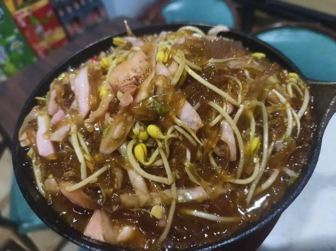 治癒西餐、24小時江湖菜、26年老店……博樂這份美食地圖收藏好！