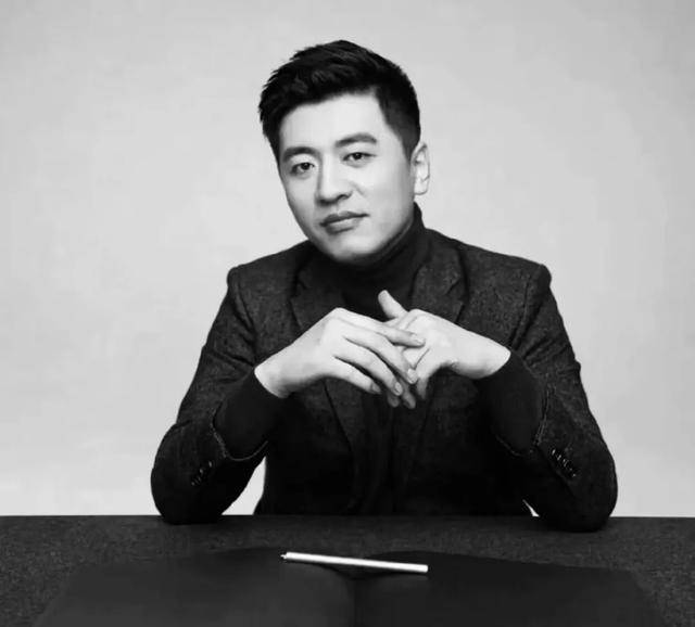 痛惜！41歲張雪峰猝然離世，從鐵路宿舍少年到教育頂流