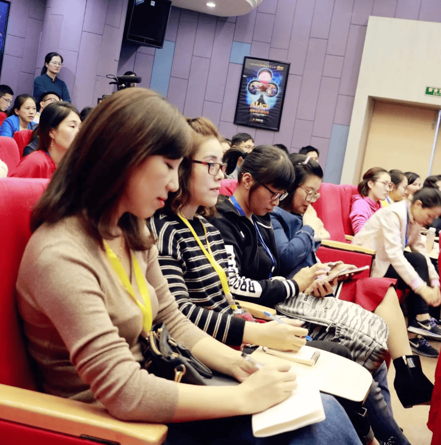 原創AI時代：為啥現在的教育還要拼“爹媽”，芬蘭教育也不例外？