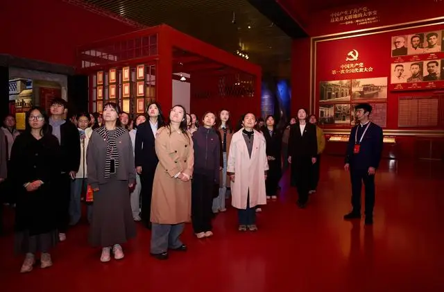 緬懷革命先烈，黨史展覽館舉行紅色主題教育活動