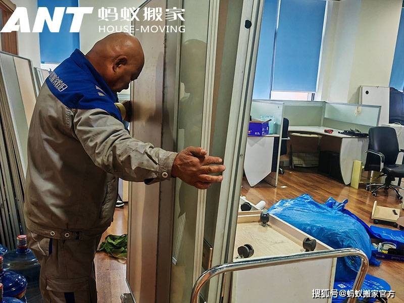 家庭搬家避坑指南，螞蟻搬家承包全家安心