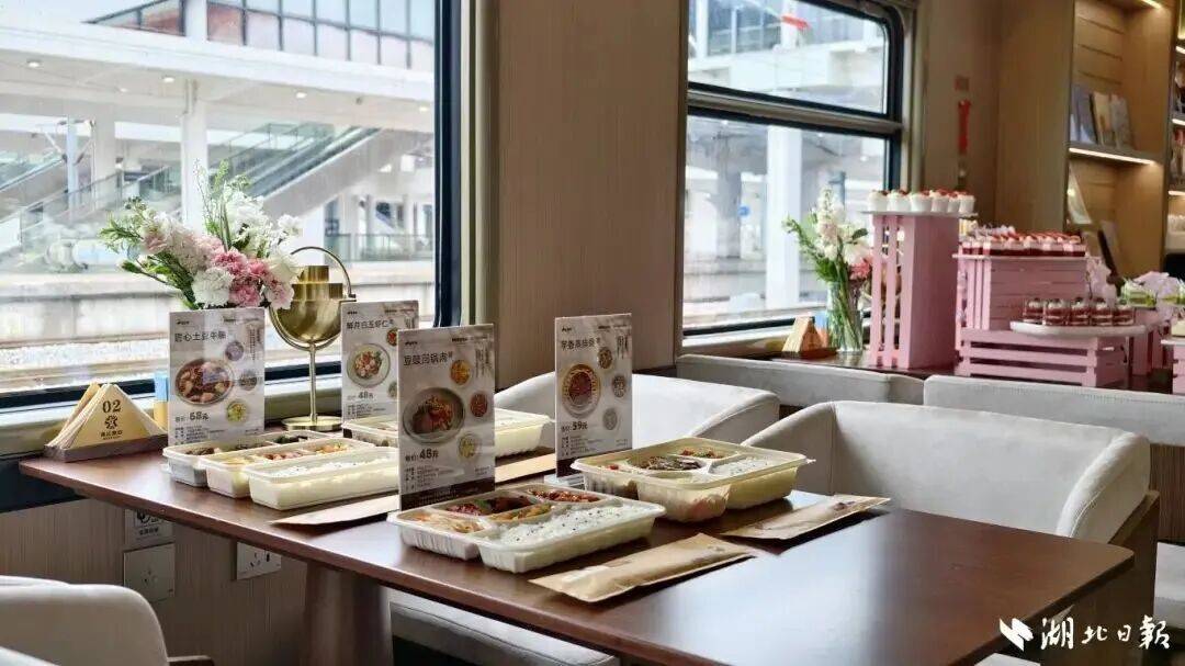 武漢首發！火車變移動酒店，房間衛浴全安排