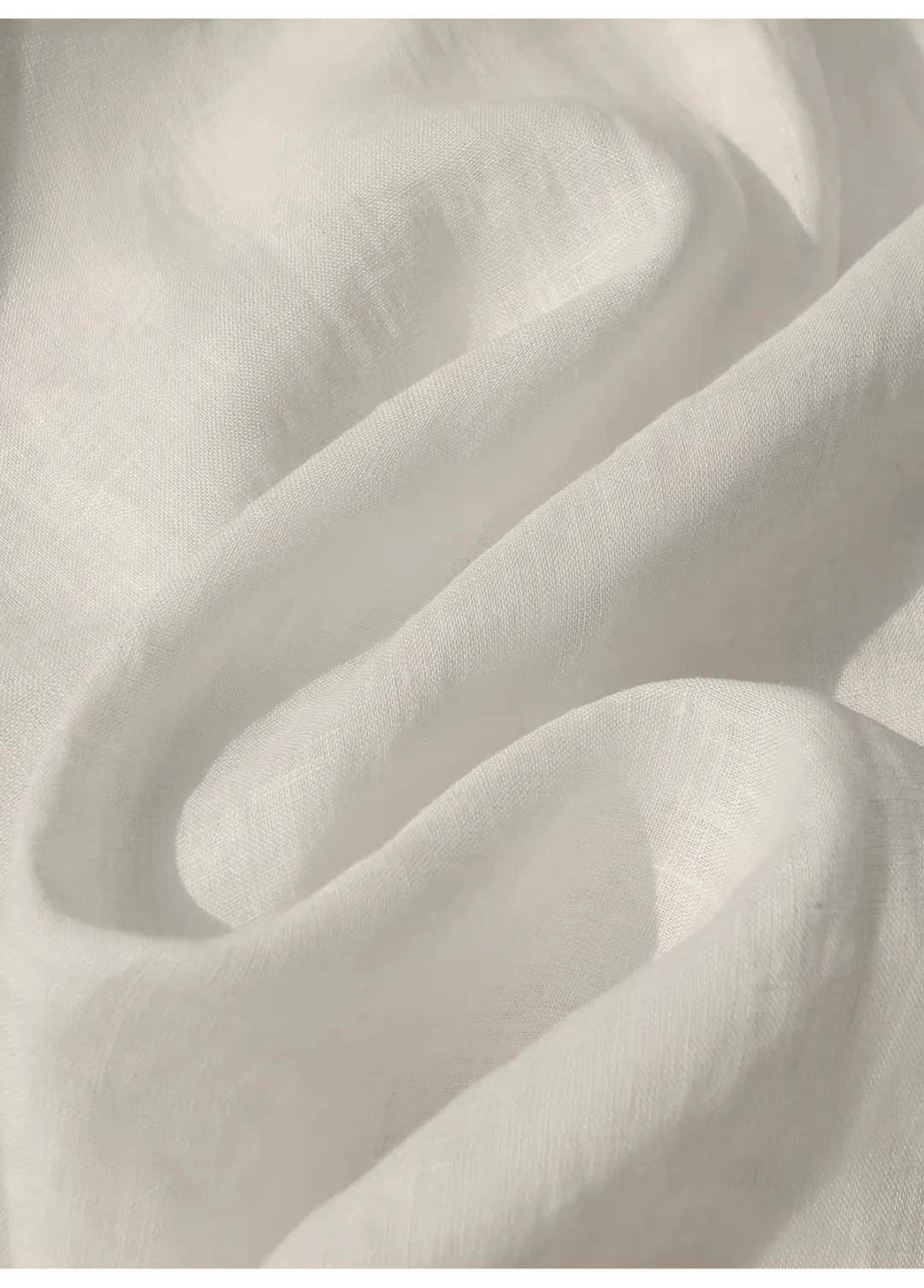 義大利百年“老錢風”，彩虹扣+小馬刺繡苧麻襯衫，穿出定製質感！