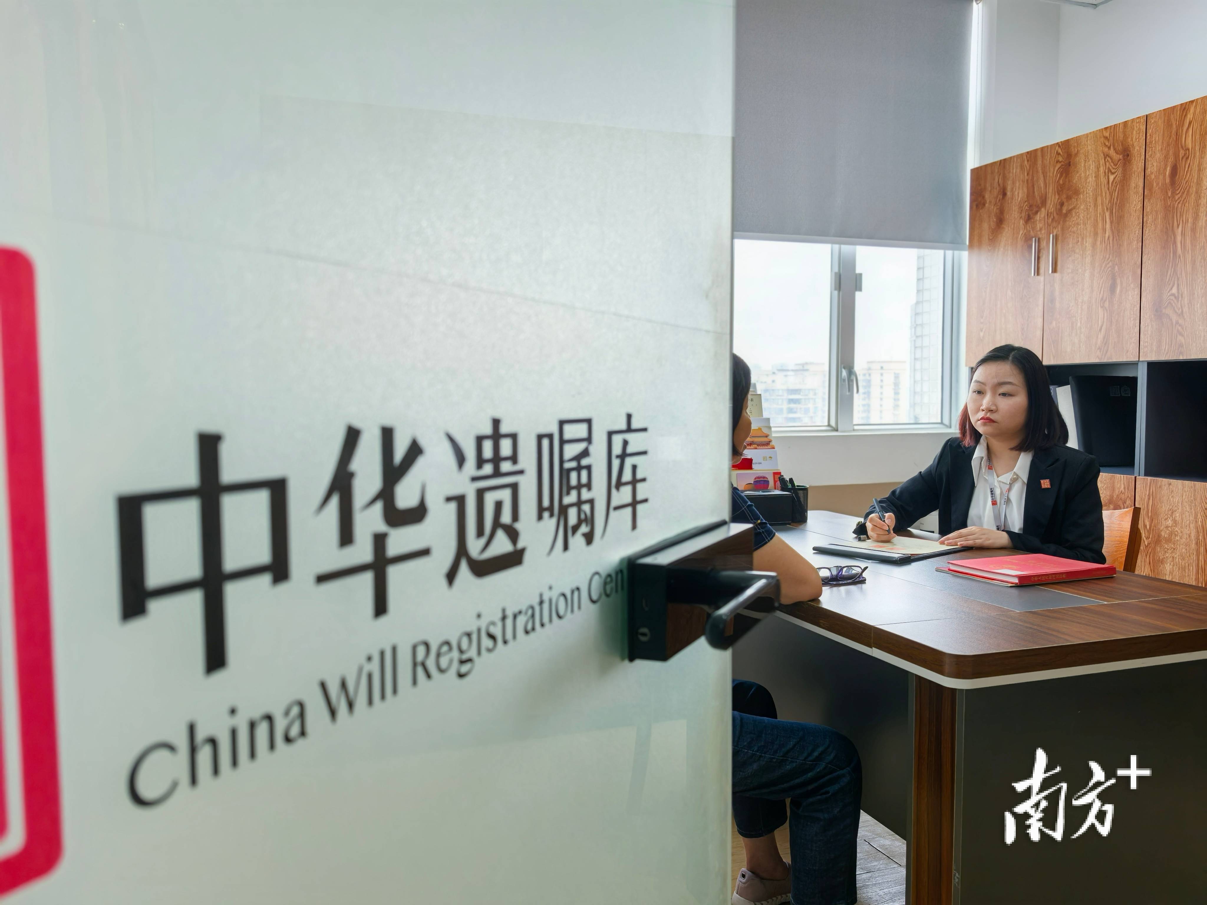 老人想把房產留給獨生女，為什麼還要立遺囑？