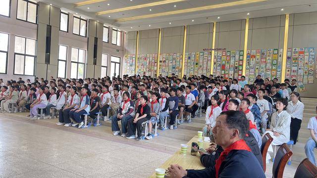 管城區金盛路小學：聆聽紅色故事 傳承長征精神