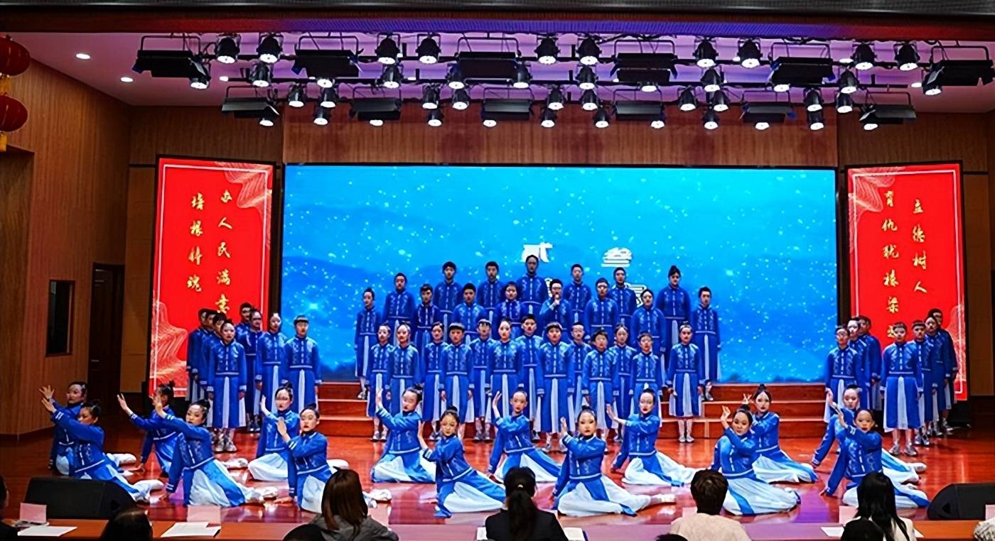 盂縣第二實驗小學六年級經典誦讀比賽圓滿落幕