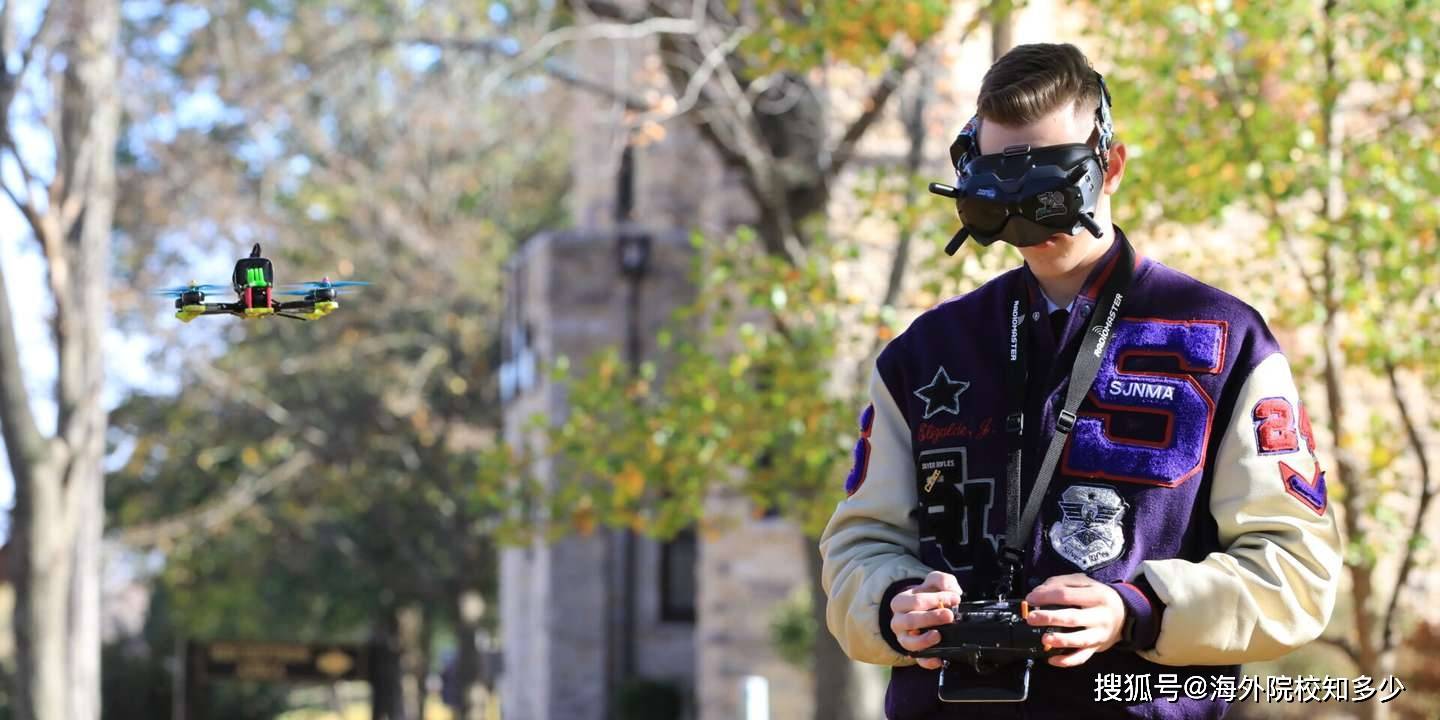 喜歡無人機的娃怎麼選擇美國寄宿中學？