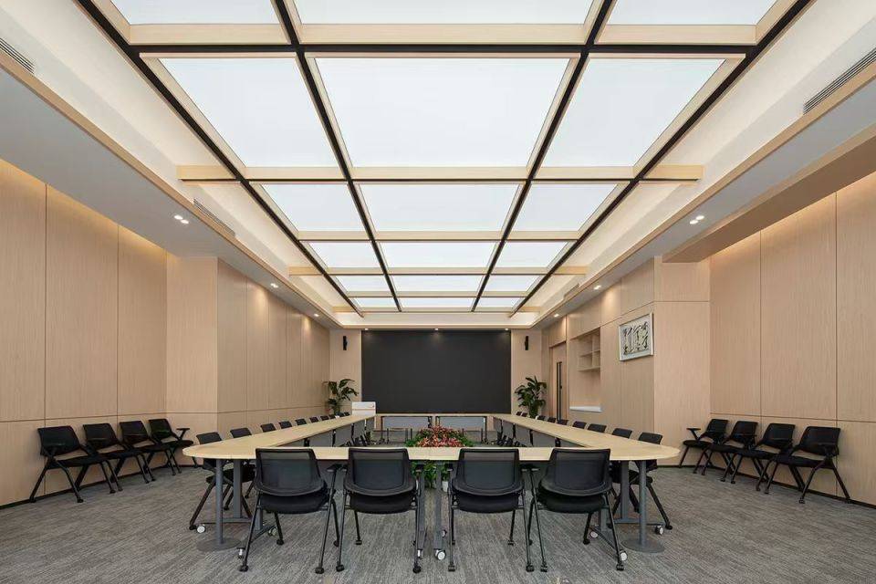 陝西寫字樓裝修設計，陝西共享辦公室裝修，陝西辦公場所裝修施工