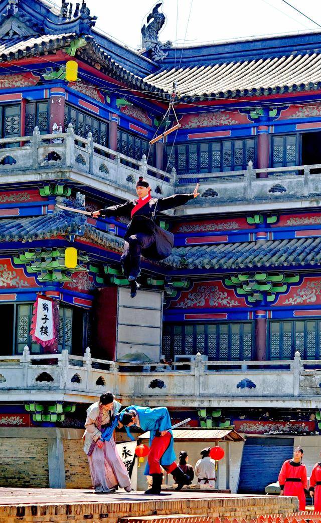 太湖邊，走訪影視城