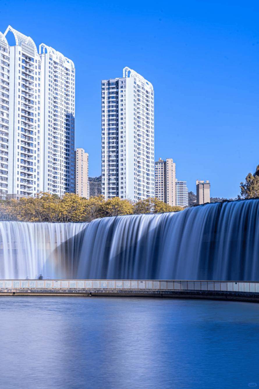昆明瀑布公園 N 種玩法！水霧、遛娃與撒歡指南來了，快轉發收藏~