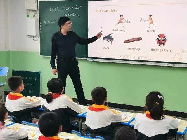 澤普縣推進教育幫扶 提升鄉村小學辦學質量