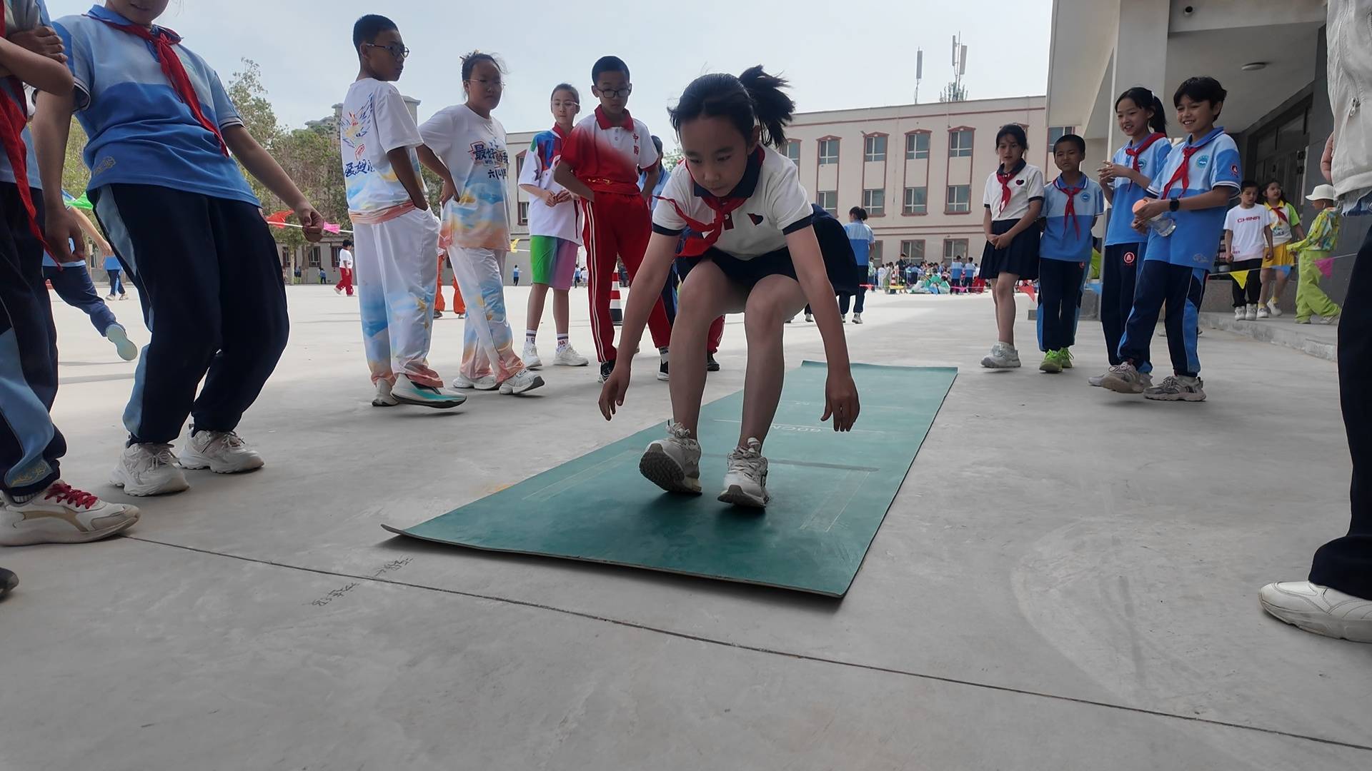 墨玉縣第二小學第二十九屆春季運動會圓滿舉行