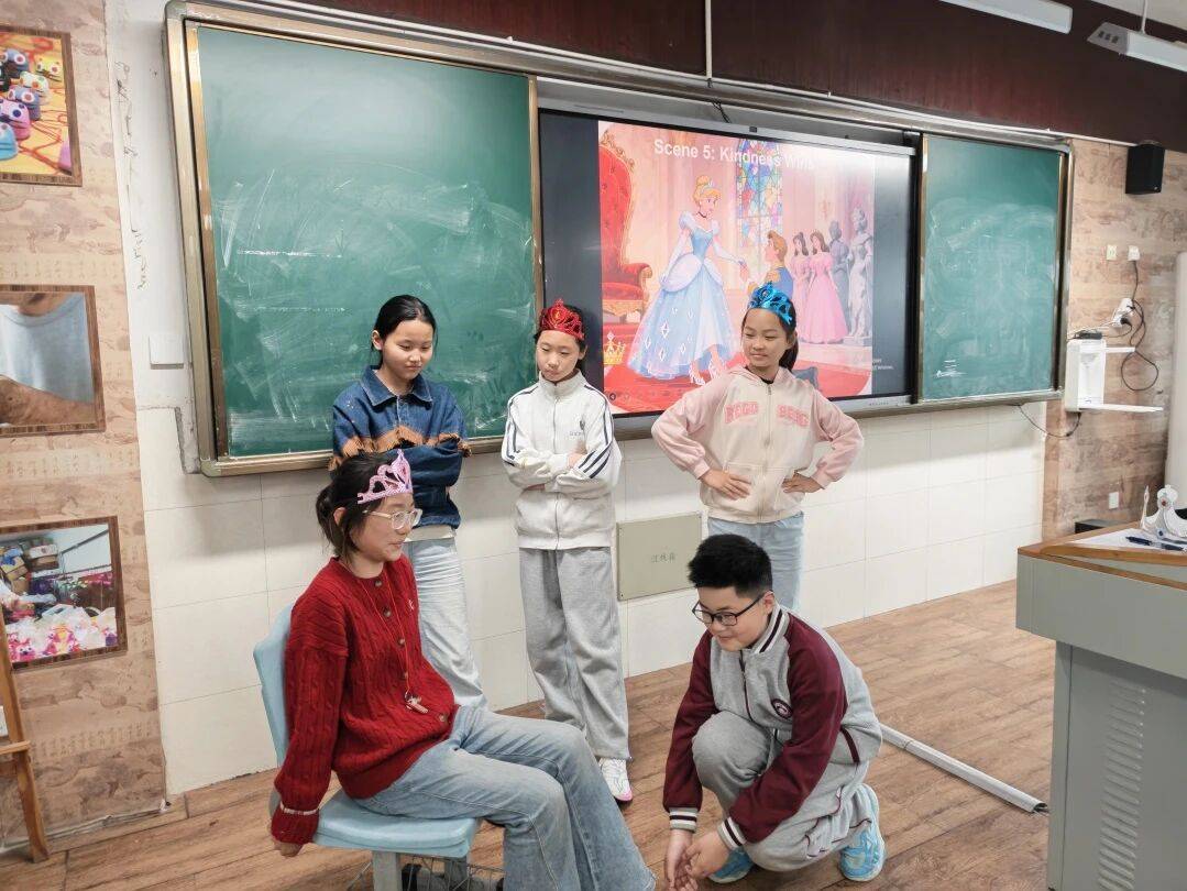 蘇州市山塘中心小學校開展英語整班講故事活動