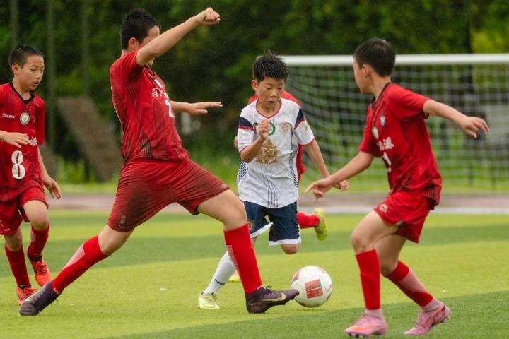 南京奪冠！2026“省長杯”校園足球小學組甲組決賽收官