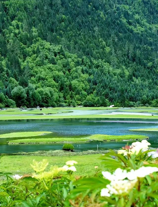 四川旅遊，甘孜月亮湖真的好好玩！