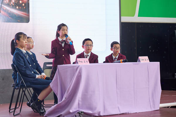 從一頂科技帽到一場未來秀