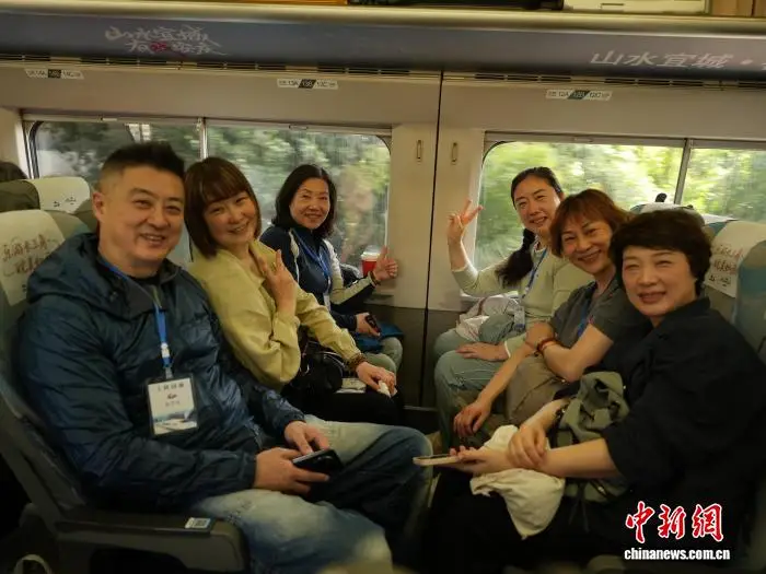 “樂遊長三角·皖美如畫”主題旅遊列車首發