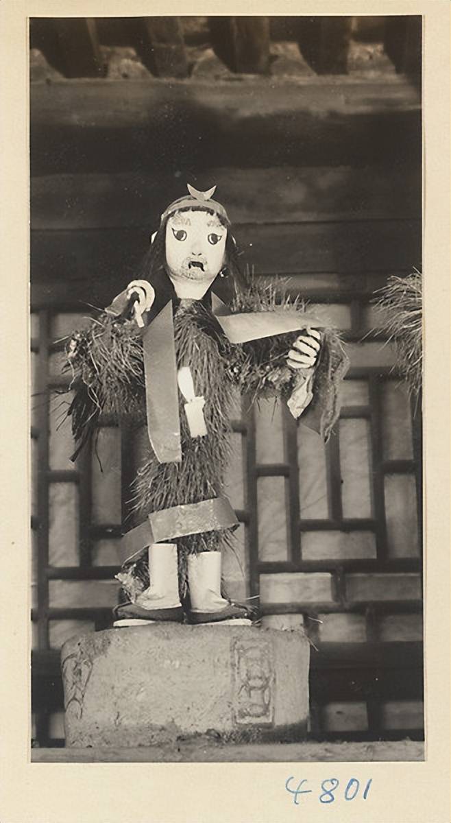 原創民國老照片：展現冰燈雕刻的細節